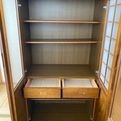食器棚、収納棚の画像