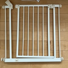 ベビーゲート2点の画像