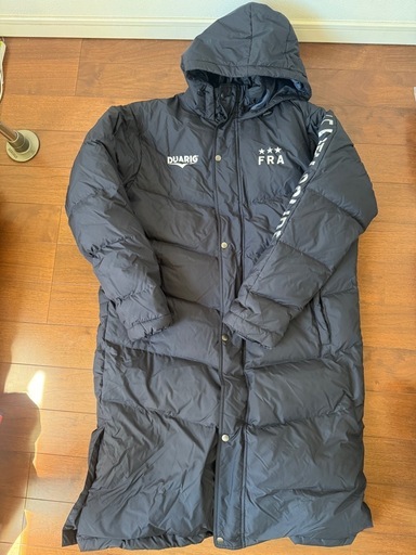 ダウンベンチコート