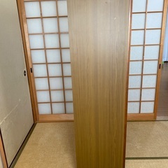 食器棚、収納棚の画像