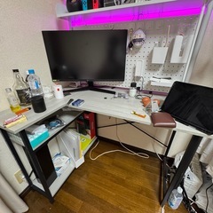 L字ですデスクの画像