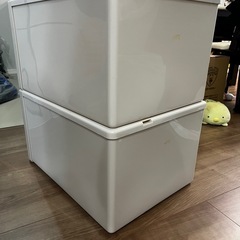 【お取引先決まりました】押し入れ　収納ケース　2個の画像