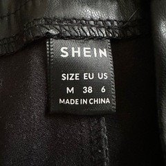 SHEIN ショートパンツの画像