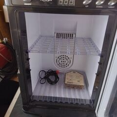 小型冷暖庫の画像