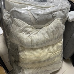 シングル布団セット(掛け布団・敷き布団・枕
)の画像