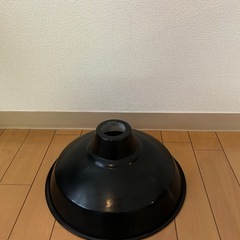 おしゃれなネイビーランプの画像