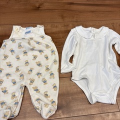 0歳赤ちゃん洋服など60〜70ぐらいの画像