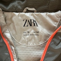 140センチ ZARA ボーイズアウターの画像