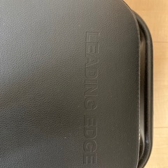 インクラインベンチと可変式ダンベルの画像