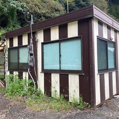 プレハブ（電気線､水道管付き）の画像