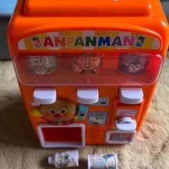 アンパンマン カプセルトイ自動販売機の画像