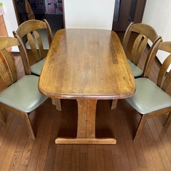ダイニングテーブル　　椅子セットの画像