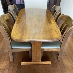 ダイニングテーブル　　椅子セットの画像