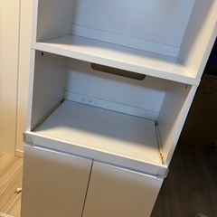 食器棚の画像