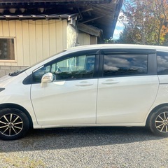 ホンダ　フリードの画像