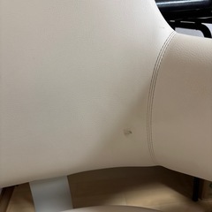 高さ調整可能な椅子の画像
