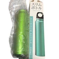 Tokyo Love Store 非売品 限定 スリムボトル 220ml アルミ製 水筒 グリーン 未使用 箱付き 軽量60gの画像