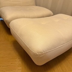 【2点セット】Moln 1人掛けソファ+オットマン / 家具365の画像