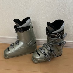 スキー靴の画像
