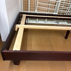 【取引中】
ベッドフレームの画像