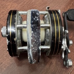 リール　Daiwa ダイワ　ミリオネア　V
の画像