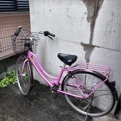大人用ピンク自転車を差し上げます｜タイヤ穴あり、その他正常の画像