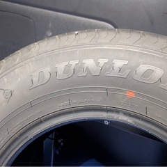ハイエース 夏タイヤ タイヤのみ 4本の画像