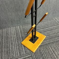 【100円でお譲りします】スリッパ立ての画像