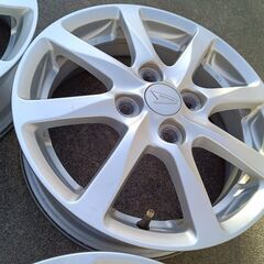 限定品【新品★冬用】ダイハツ純正【富山市】155/65R14 軽自動車用 14インチ 日本製 ダンロップ スタッドレスタイヤ +中古アルミホイール４本　タント ムーヴ ミラ イース ジーノ ウェイク キャストの画像