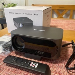 iSinbox YG381小型プロジェクタNetflixYouTubeの画像