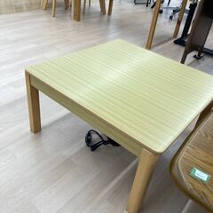 A-392★ジモティ割引あり★【リユースのサカイ野々市店】こたつ 木目線あり　75(幅)×75(奥行き)×40(高さ)cm　※クリーニング済みの画像