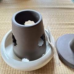 用途不明の陶器のセットの画像