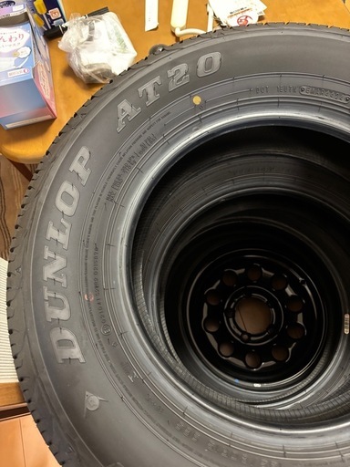 タイヤ ジムニーシエラ 
195/80r15　