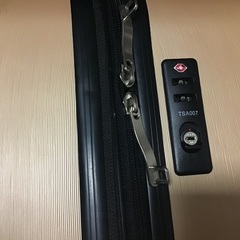 キャリーケースの画像