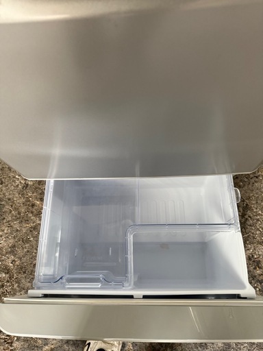 SHARP｜シャープ  冷蔵庫 シルバー系 SJ-W354H-S [350L /3ドア /左右開きタイプ] 《基本設置料金セット》のレビュー 28 冷蔵庫 シルバー系 SJ-W354H-S [350L /3ドア /左右開きタイプ]