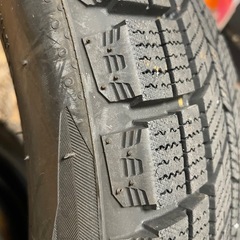 スタッドレスタイヤ165／55R14インチ 4本セットの画像