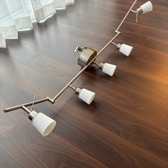 IKEA シーリングライトの画像