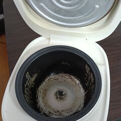 電子レンジ + 炊飯器の画像
