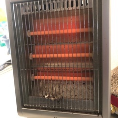 電気ストーブの画像