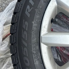 純正アルミ&スタッドレスタイヤの画像