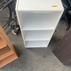 リサイクルショップどりーむ荒田店　No5032 カラーボックス　シンプル　王道の収納棚　用途いろいろ♪の画像