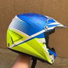 HJC キッズヘルメットMサイズの画像