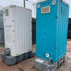 【三重】 2個セット　和式トイレ　小トイレ　簡易水洗　トイレ　仮設トイレ　事務所　イベント　畑　洋式　小便器　汲み取り 【配送可】の画像