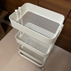 IKEAイケアキッチンワゴン
の画像