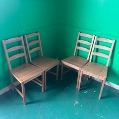 IKEA ダイニングテーブル チェア4脚セットの画像