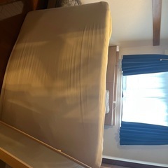 【カバー付】マットレス(セミダブル)の画像