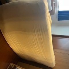 【カバー付】マットレス(セミダブル)の画像