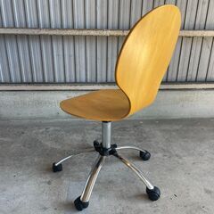 K18 おしゃれ 木製 デスクチェア 事務 回転 昇降 椅子 オフィス いす ワーク デスク チェア PC パソコンの画像