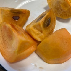 柿　庭でなったものです。の画像