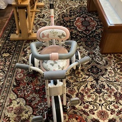 ディズニートライクピュア 三輪車 ミニーちゃんの画像